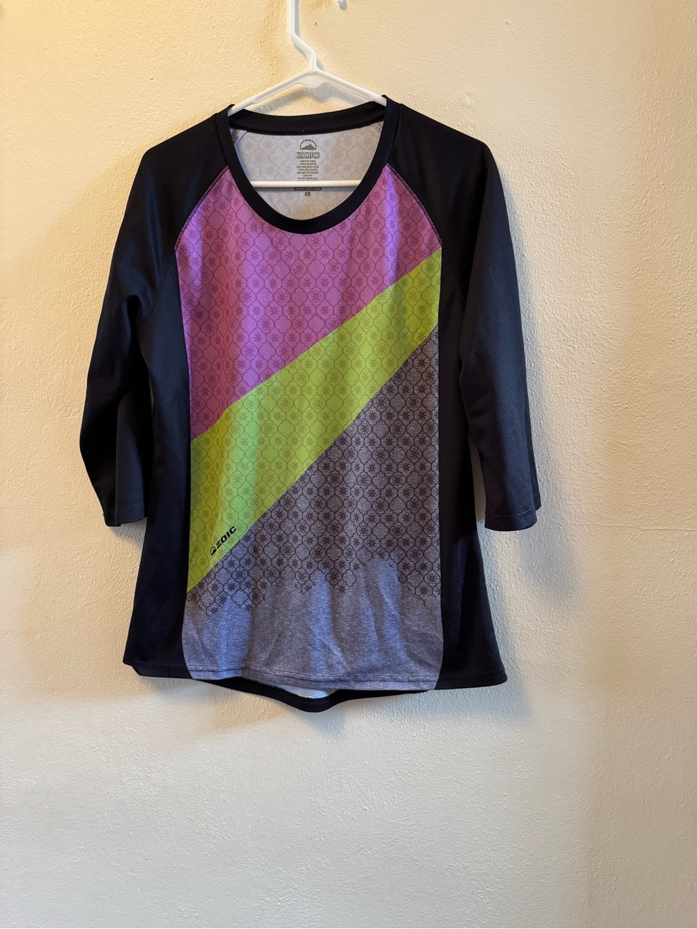 Zoic Women’s 3/4 Sleeve MTB Cycling Jersey – Color Block Pink/Green/Gray – (L)